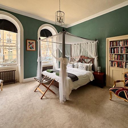 The Pickwick House 2 Bedroom Free Parking Bath Esterno foto