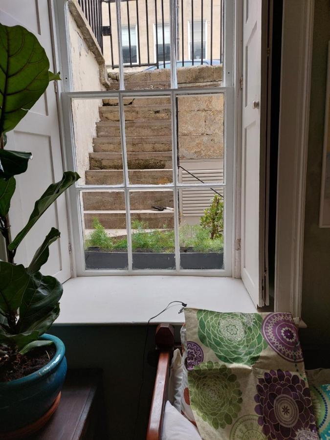 The Pickwick House 2 Bedroom Free Parking Bath Esterno foto